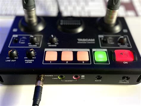 Test Tascam Ministudio Creator US 42B USB Podcast Audiointerface