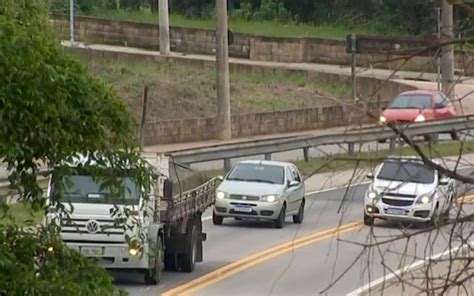 Cresce o número de acidentes na Estrada Velha que liga Jundiaí a São