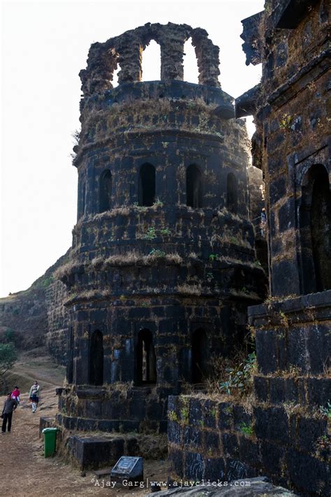 Raigad Fort Raigad Is A Hill Fortress Situated In The Near Flickr