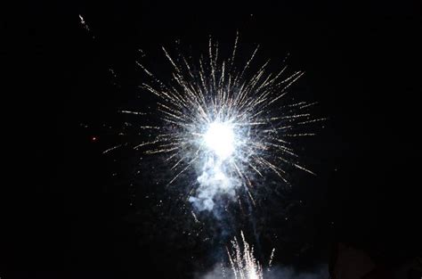 Среќна Нова 2022 година! - АПЛА.мк - Без пардон за Битола