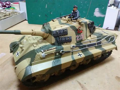 King Tiger Tank Plastic Model Military Vehicle Kit Scale