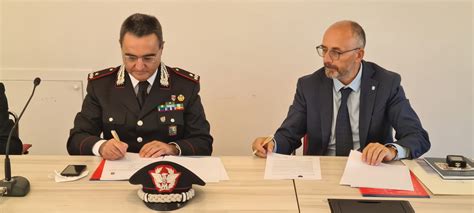 Corsi Di Studio E Seminari Siglato L Accordo Tra Arma Dei Carabinieri