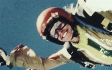 Rare 1991 Photo Of Dana Sue Gray Skydiving Off Of Long Beach California