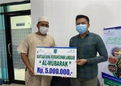 Upz Bank Kalsel Bantu Dana Pembangunan Langgar Al Mubarak Desa Baluti