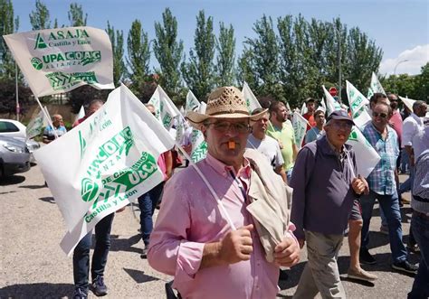 Manifestaci N Del Campo Para Exigir Ayudas Frente A La Sequ A