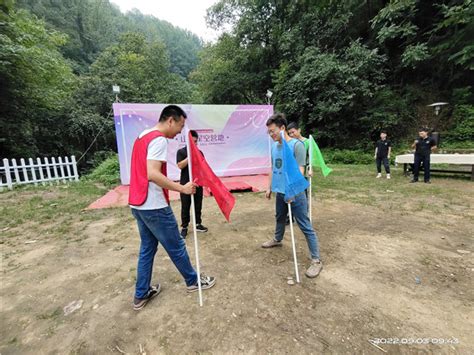 西安周边集训拓展公司西安青少年户外拓展西安室内拓展训练公司