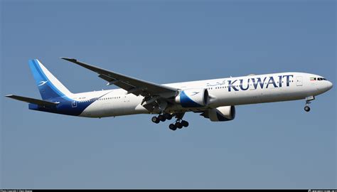 K Aoe Kuwait Airways Boeing Er Photo By Elwin Wagner Id