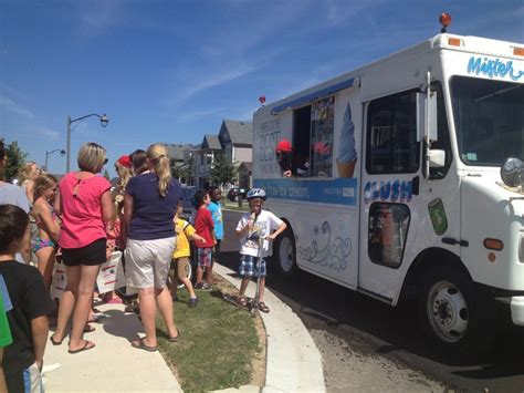 Ice Cream Truck Near Me Toronto | Mr. Iceberg