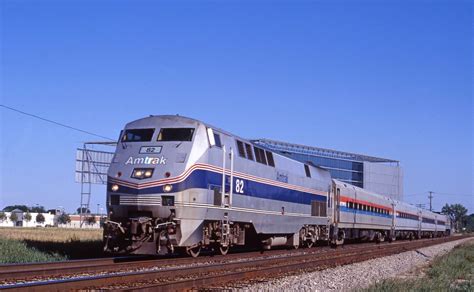 Streamliners Amtrak Phase Iv Amtrak P42 82 In Phase Iv Paint