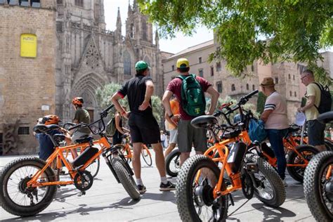 Barcelona Montjuic E Bike Tour Nejlep Ch Atrakc Getyourguide