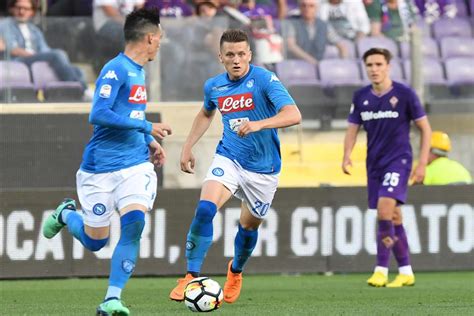 Mercato in crisi Zielinski è il giocatore più svalutato della Serie A