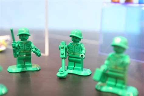 Lego Toy Story Green Army Men Green Army Men Minifigures Flickr