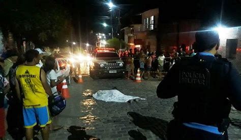 Após Discussão Durante Bebedeira Mulher é Morta Com Golpes De Barra De