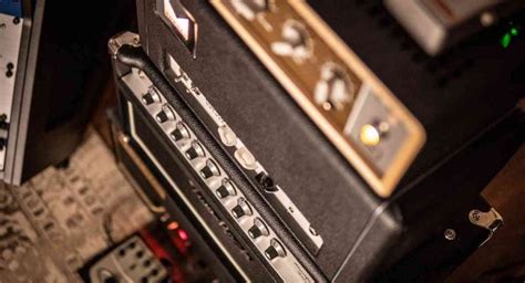 Preamp vs Amp - What Makes Them Different? - Amplifier Zone