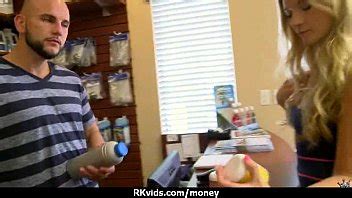 El sexo por dinero es la única opción 22 XVIDEOS