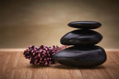 Why Go For A Hot Stone Massage Goatstown Session Gtmc