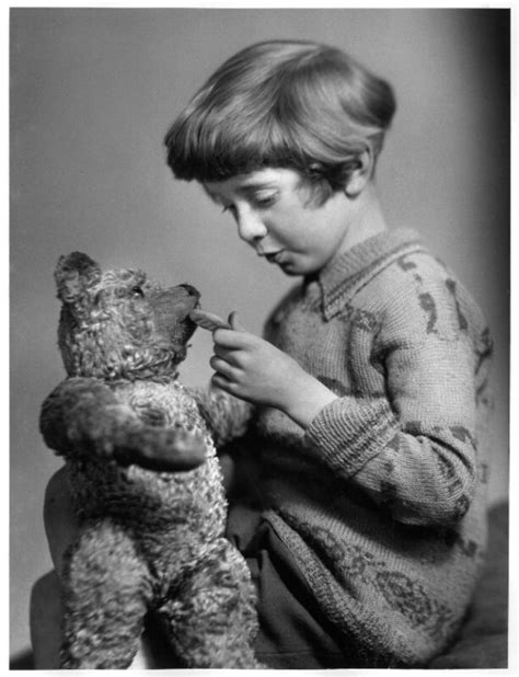 Meet The Real Winnie The Pooh And Christopher Robin In 1926 ~ Vintage Everyday