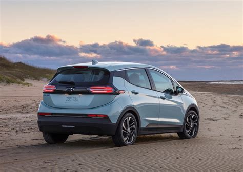 2024 Chevrolet Bolt EV Review - ArabGT