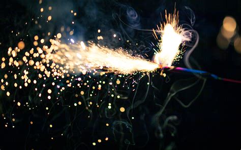 Sparkler Background wallpaper | 2560x1600 | #34010