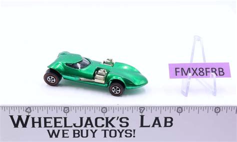 Silhouette Green Redline Hot Wheels Mattel Vintage RL Wheeljack S Lab