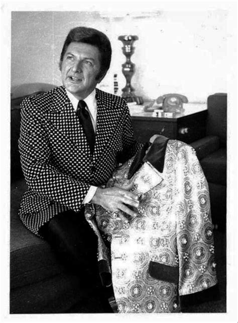 Liberace Liberace Trend Setter Singer