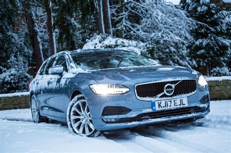 2017 Volvo V90 D4 Momentum Review