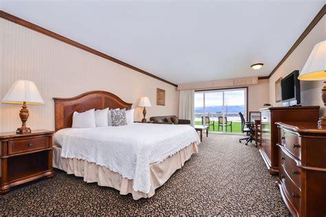 Best Western Edgewater Resort Updated 2022 Prices Reviews And Photos Sandpoint Idaho Hotel