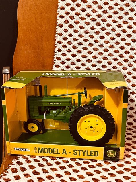 ERTL John Deere 1/16th Scale 1939 Model a Styled - Etsy