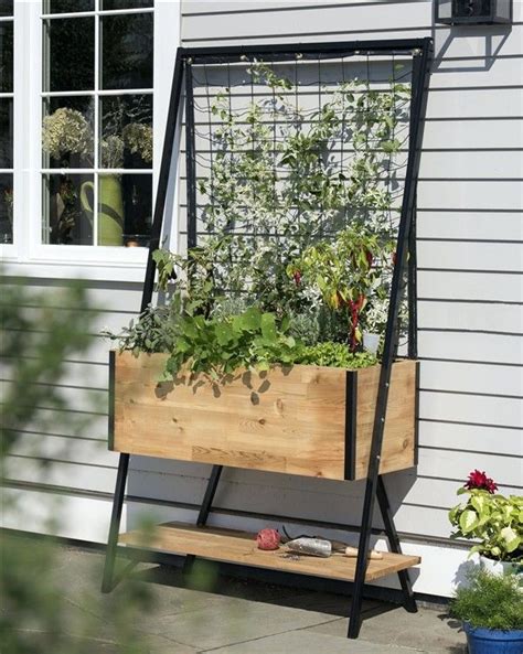 Balcony Planter Box: Space-Saving Balcony Decoration Ideas | Diy garden ...