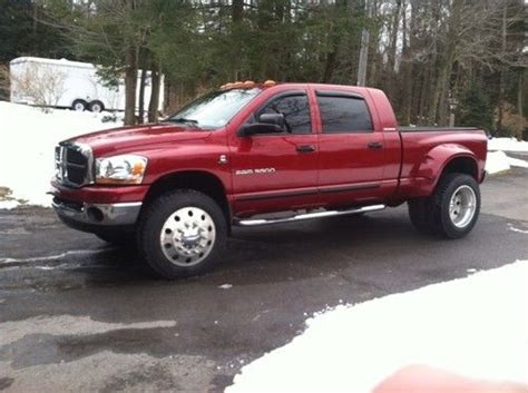 2006 Dodge Ram 3500 Dually Mega Cab