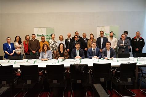 Fuengirola Se Integra En El Consorcio De Transporte Metropolitano De