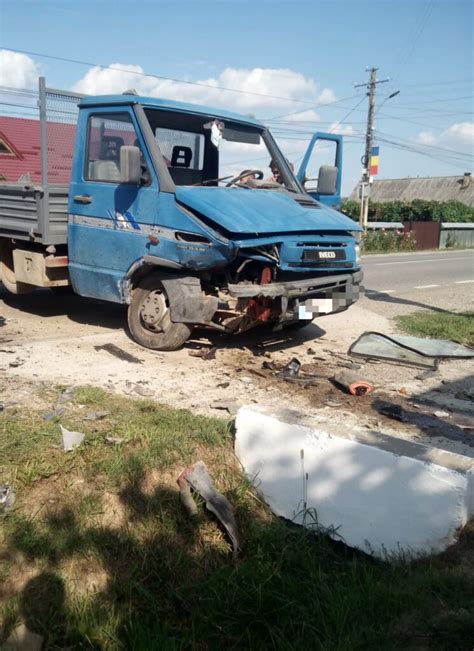 Accident Rutier Pe Raza Localit Ii Borle Ti Info Trafic Romania