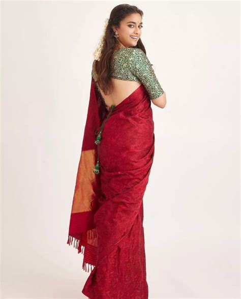 Keerthy Suresh Looks Beautiful In A Simple Red Silk Saree