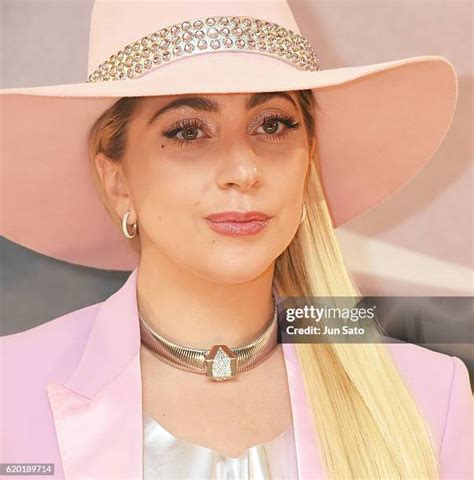 Lady Gaga Promotes New Album Joanne Photo Call Photos And Premium High