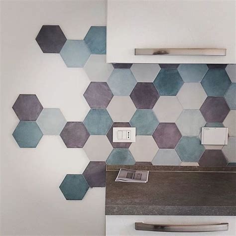 Rossottanio Architettura Backsplash Made With Hexagonal Porcelain