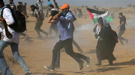 Dos Palestinos Murieron En Protesta En La Frontera Entre Israel Y Gaza