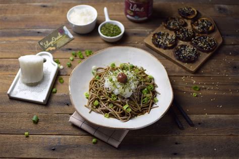 Oroshi soba: noodles with miso sauce | Terrasana Positive Eating