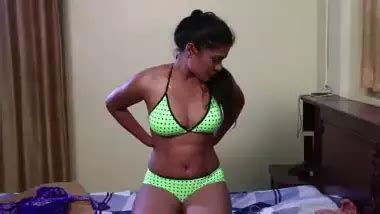 Busty Figure Hyderabad Model Girl Doing Hot Scene In Bollywood Masala Porn Indian Film