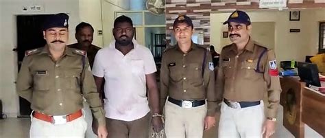 Lalbagh Police Arrested The Third Accused Who Looted Cash From The