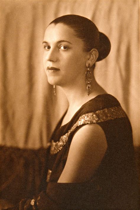 Fotos Tarsila Do Amaral - Tarsila do Amaral — Archives of Women Artists, Research and Exhibitions