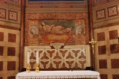 Simple Guide Of The Basilica Basilica Di Santa Chiara In Assisi