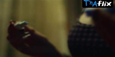 Emma Mackey Sexy Scene In Sex Education Tnaflix