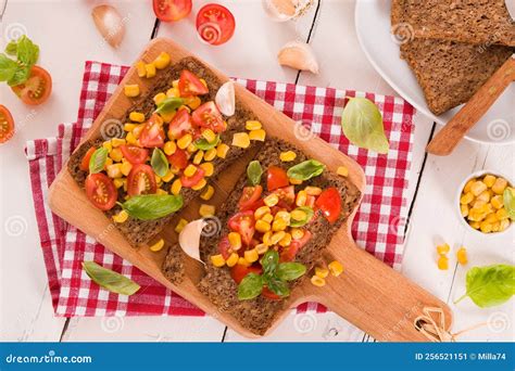 Crispy Rye Bread With Sesame Seeds Arugula And Sweet Corn Stock Image Image Of Gastronomy