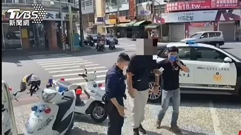 呼陌生女巴掌！高雄暴力男遭起底 曾掐警脖、摔爆別人手機 Tvbs Line Today