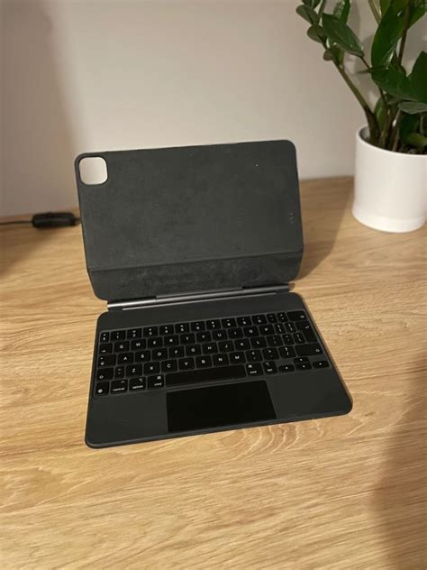 Klawiatura Magic Keyboard do iPada Pro 11 cali | Wrocław | Kup teraz na ...