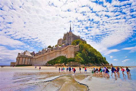 Mont Saint Michel Guided Tour From Paris Ceetiz