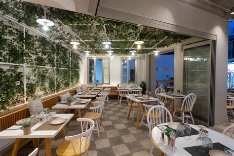 Artima Bar Resto | 3H Architects