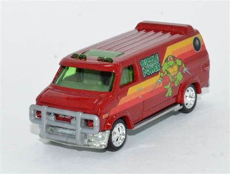 Hot Wheels Teenage Mutant Ninja Turtles Raphael Custom GMC Panel Van