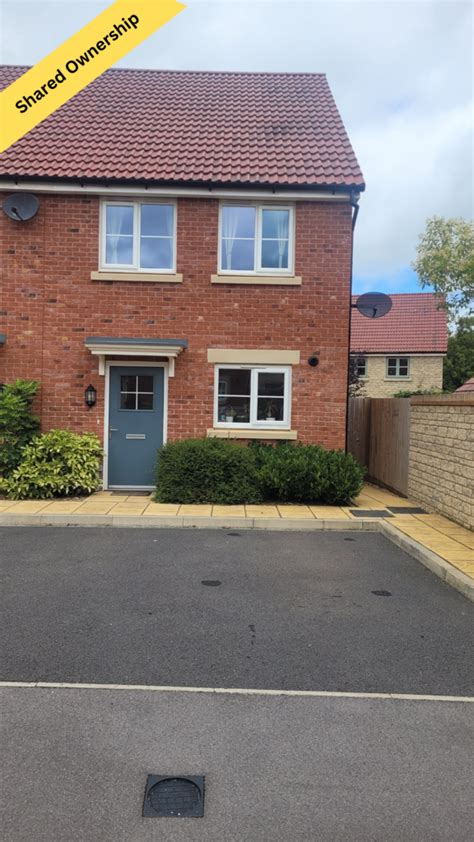 Marsh Grove Corsham United Kingdom 2 Bed End Of Terrace House £