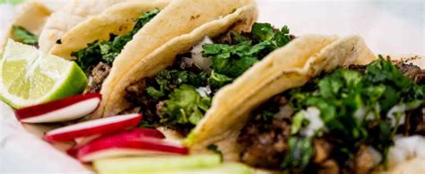 Expert Tips to Identify Authentic Mexican Food | D' La Santa